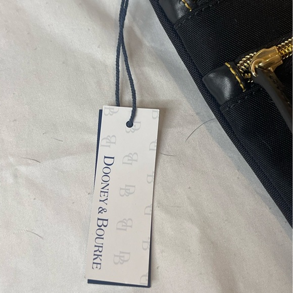 Dooney & Bourke Nylon North South Triple Zip Crossbody Bag - RARE Black LOGO NWT - Picture 6 of 10